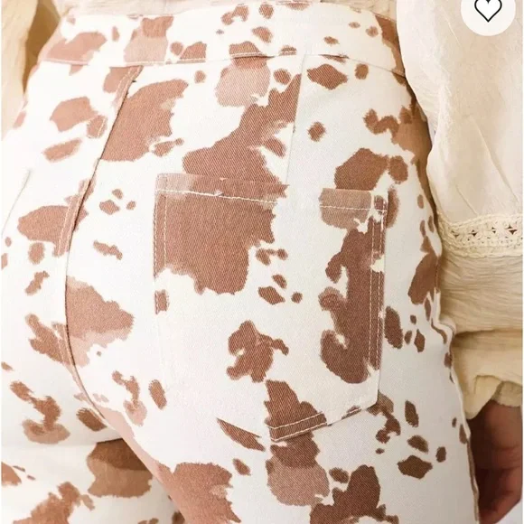 Altar'd State High rise animal print extra Flare Pants L - Picture 7 of 11